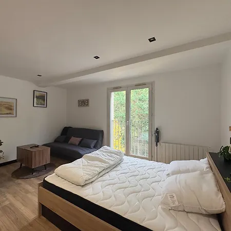 70 - Face A La Gare Apartamento *