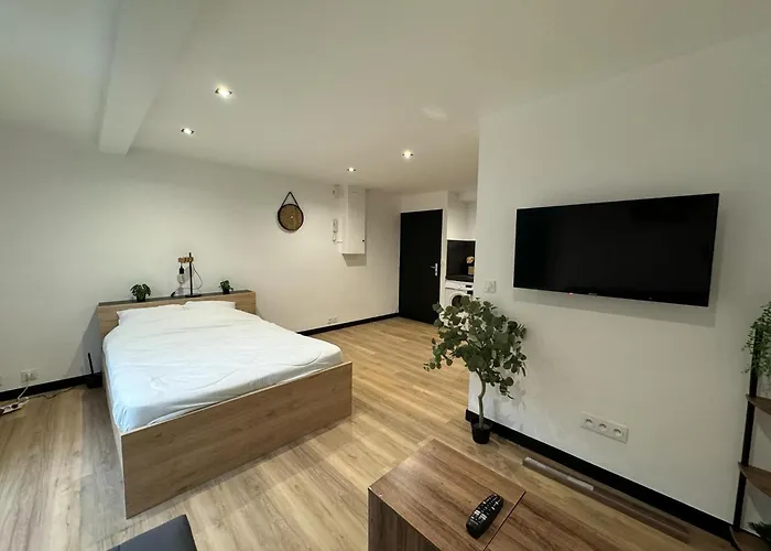 70 - Face A La Gare Apartamento Poitiers